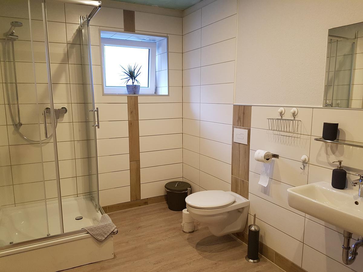 Landgasthof Schaenzer Voerde Bagian luar foto