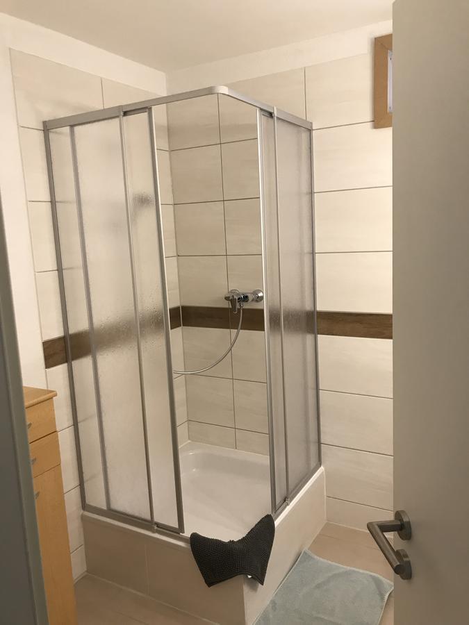 Landgasthof Schaenzer Voerde Bagian luar foto